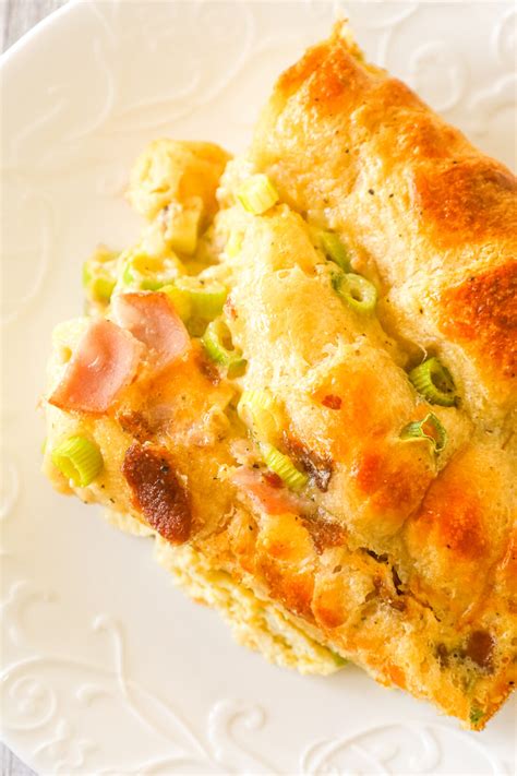 Crescent Roll Breakfast Casserole - THIS IS NOT DIET FOOD