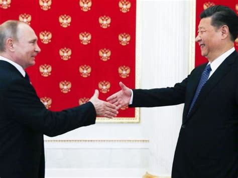 Xi Jinping Awards China’s First Friendship Medal to Vladimir Putin