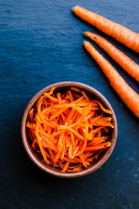 Asian Quick Pickled Carrots Recipe | Pretty Prudent