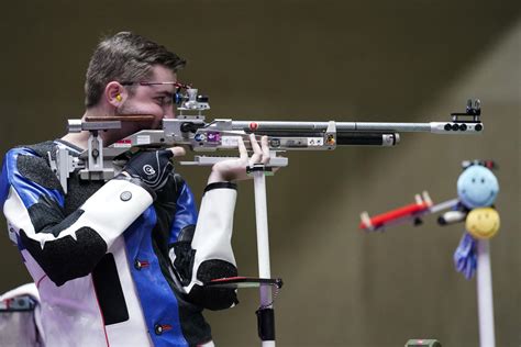 Olympic air rifles turning heads with futuristic looks - Yahoo Sports