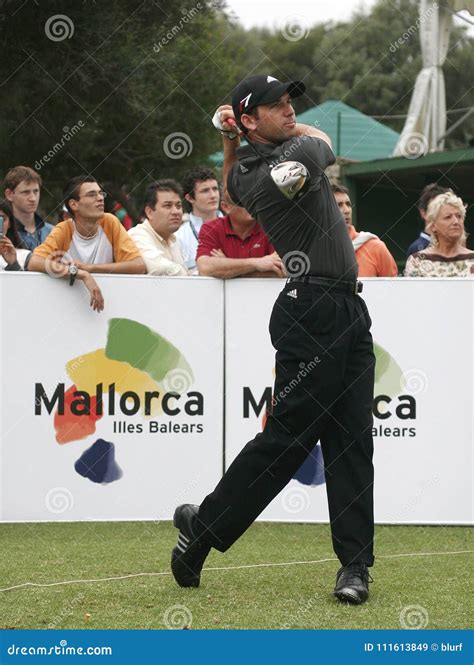 Spanish Golfer Sergio Garcia Swing Editorial Stock Image - Image of ...