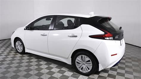 Used 2022 Nissan LEAF S for sale at HGreg