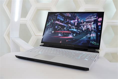 CES 2019 – Dell Alienware Area-51m ดีไซน์ยานอวกาศ ใช้ i9-9900HK การ์ดจอ ...