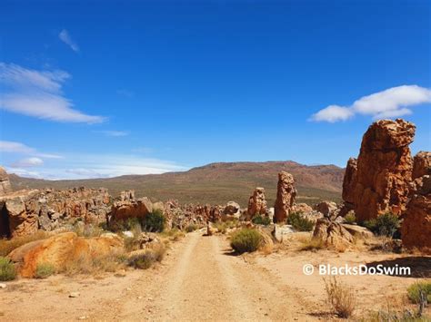 Exploring the Wolfberg Cracks Hiking Trails in the Cederberg