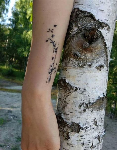 birch tree tattoo | Birch tree tattoos, Tattoos, Leaf tattoos