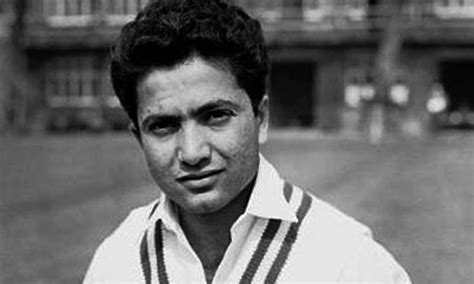 Pakistan legend Hanif Mohammad put on life support