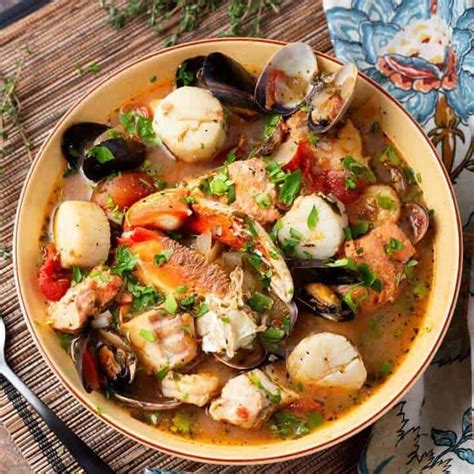 Cioppino Fish Stew - Retro Recipe Box