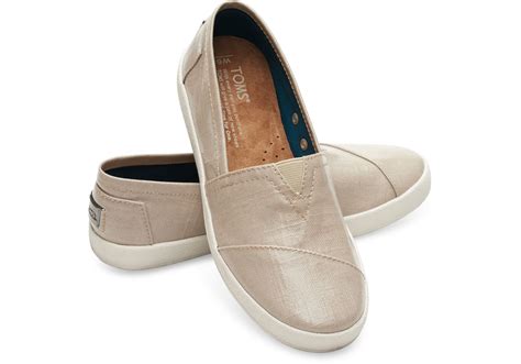 TOMS Oxford Tan Patent Linen Women's Avalon Slip-ons in Brown - Lyst