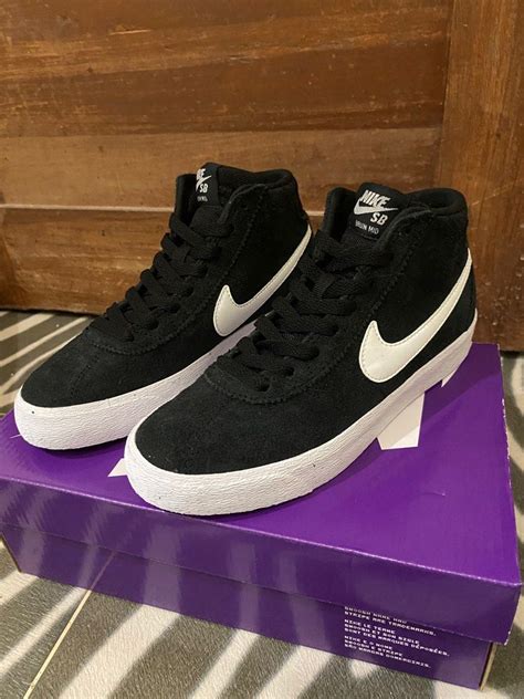 NIKE SB Bruin Hi cut (high cut) skate shoes women on Carousell