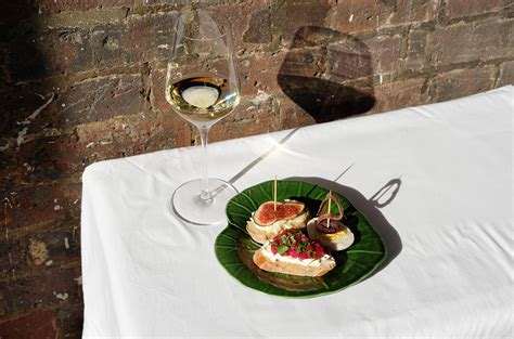 Pinot Grigio and cicchetti - the key to the Venetian soul - Decanter