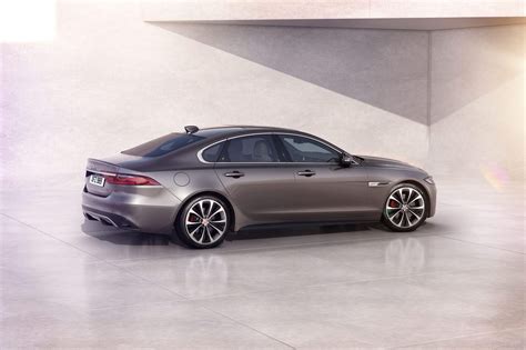 2021 Jaguar XF gets updated infotainment tech and a few styling tweaks ...