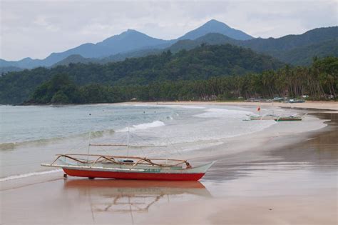 Premium Photo | Sabang beach at palawan island, philippines