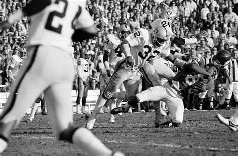 Sid Instant Replay from 1977: Vikings’ Super Bowl loss to Raiders hurt ...