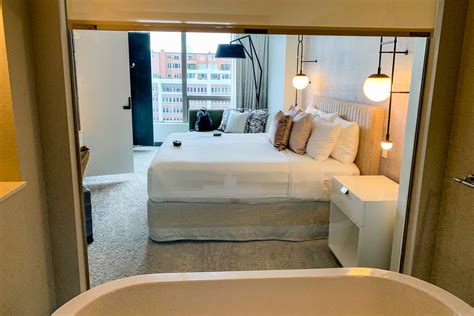 Pretty but pricey: Seattle's newest luxury Hilton the Hotel 1000 - LXR Hotels and Resorts - The ...