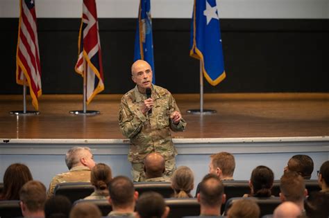 DVIDS - Images - USAF, USSF Surgeon General visits RAF Lakenheath [Image 7 of 7]