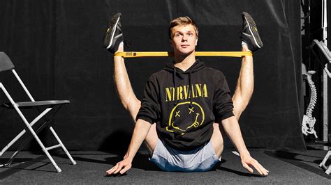 Aleksei Goloborodko: The Real-Life Diet of the Most Flexible Man in the ...