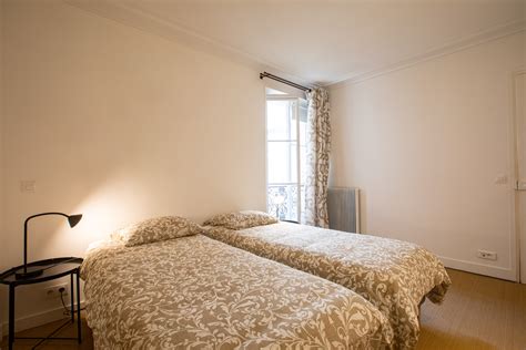 2 bedrooms with wunderful view of the Eiffel Tower - Host in Paris