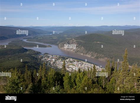 Klondike river city yukon territory hi-res stock photography and images ...