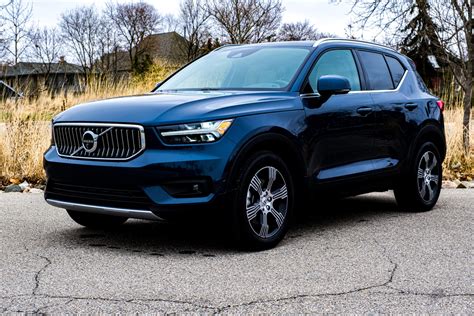 Awesome Volvo Xc40 Denim Blue Metallic - NikiCars