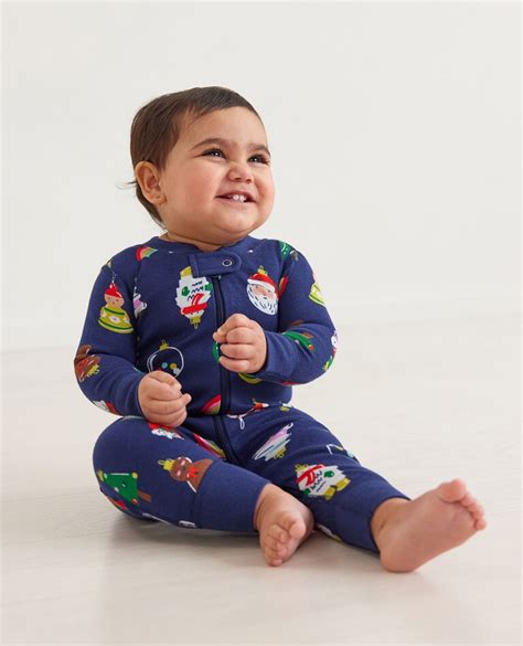 Holiday Print Baby Zip Sleeper | Hanna Andersson