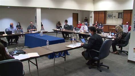 Kenosha Unified school board discusses back-to-school plans — again | FOX6 Milwaukee