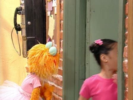 Sesame Street: Zoe's Dance Moves on Apple TV