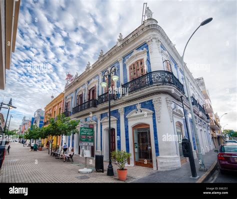 Casa de los azulejos en la Zona Luz barrio de Villahermosa, Tabasco, México Fotografía de stock ...