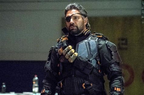 'Arrow' star Manu Bennett previews Slade Wilson's return | Manu bennett ...