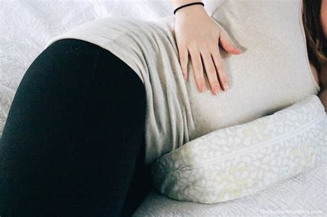 Best Pregnancy Pillow Reviews (New for 2019) - The Soccer Mom Blog