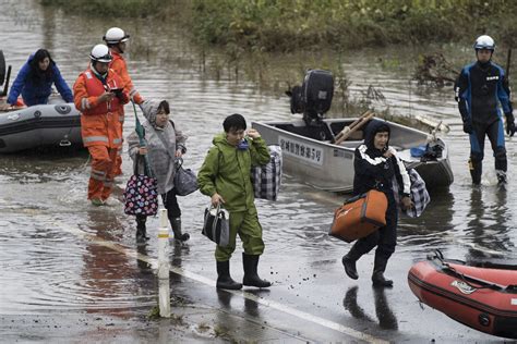 Japan Typhoon Hagibis Death Toll, Latest Updates: More Than 100,000 Rescuers Continue Search ...