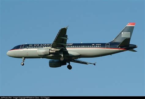 N106US | Airbus A320-214 | US Airways Shuttle | Radomir Zaric | JetPhotos