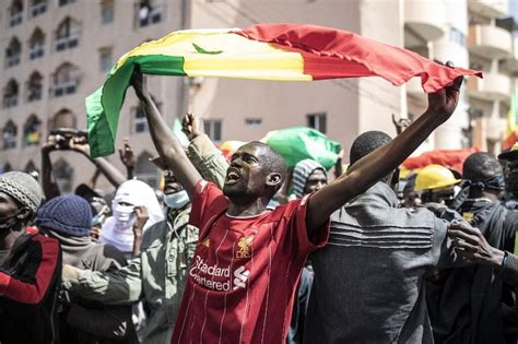 Senegal’s President Calls For End to Street Protests | Al Bawaba