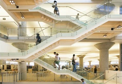 Green-Roofed Minneapolis Central Library is a Civic Lesson on Eco Design