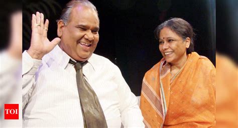 Theatre Review: Salesman Ramlal | Hindi Movie News - Times of India