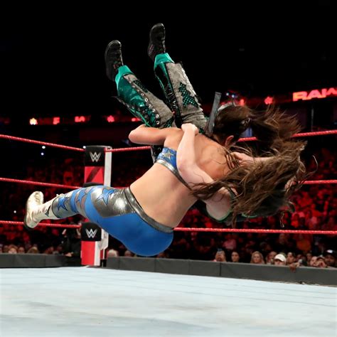 Raw 8/26/19 ~ Bayley vs Nikki Cross - WWE Photo (43044906) - Fanpop ...