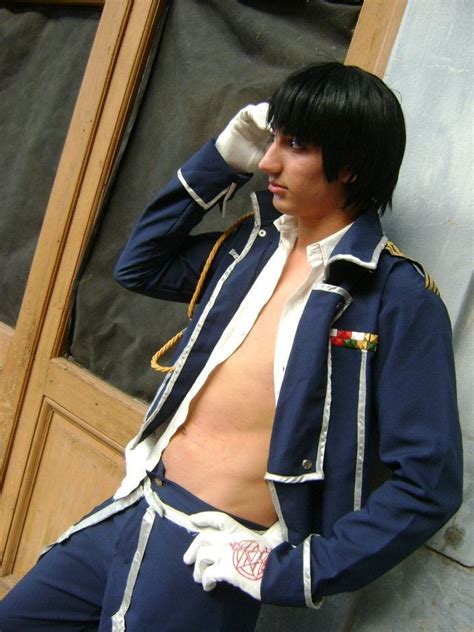 Cosplay Roy Mustang (mejorado xD) by Ema2220 on DeviantArt