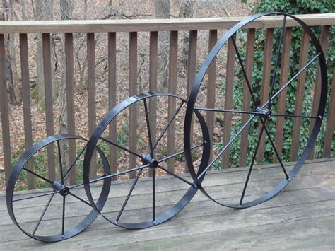 Decorative Steel Wagon Wheels - Custom Wagon Wheels