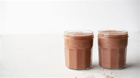 Chocolate and Tart Cherry Smoothie - Veg Girl RD