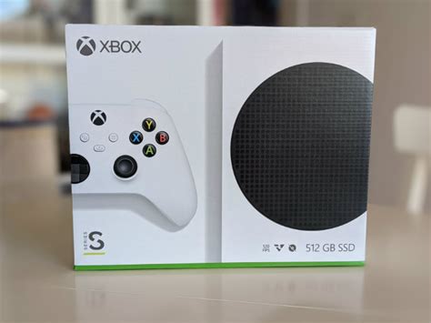 Xbox Series S unboxing | Best Buy Blog