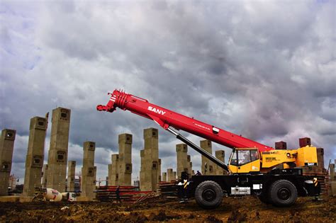 SANY Introduces New RT and Crawler Cranes for North American Market