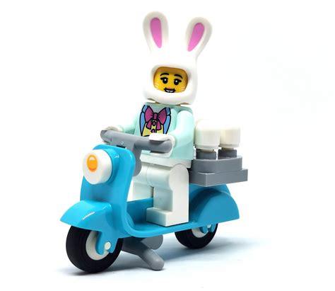 LEGO Easter Bunny House 853990 | The Brick Post