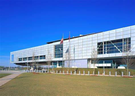 The William Jefferson Clinton Presidential Library & Museum | W&W Glass, LLC