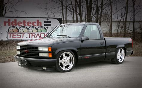 Ridetech offers kits for GMT400 handling enhancements