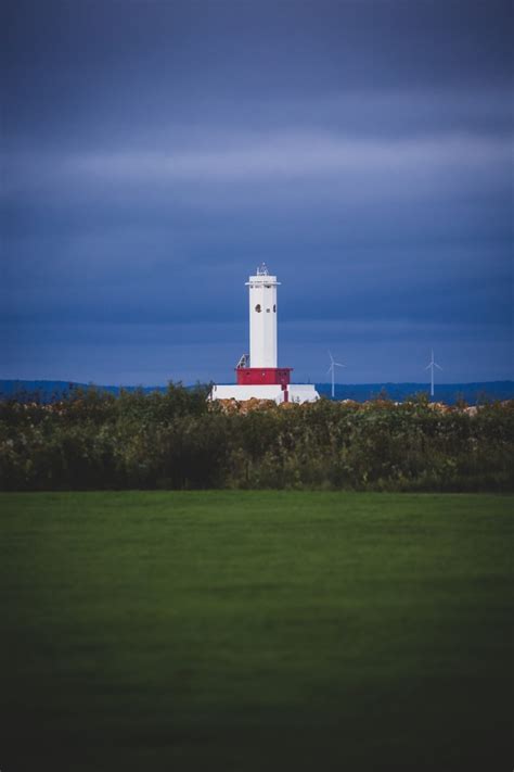 Round Island Lighthouse | Chad Schwartzenberger Photography