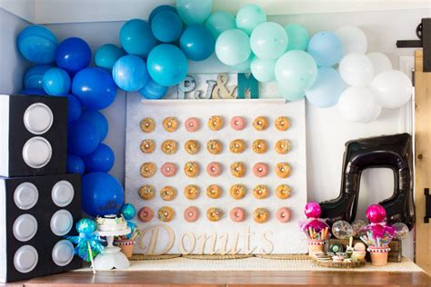 An adorable Music Festival Themed Party, a Lollipop-looza Birthday Bash