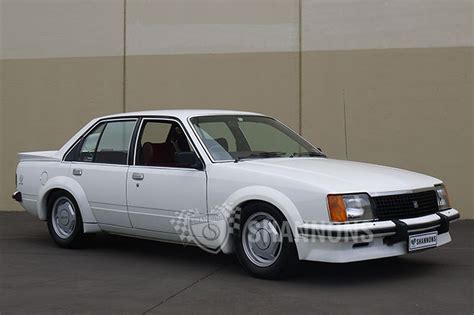 Holden Commodore VC 'Brock' HDT Sedan Auctions - Lot 35 - Shannons