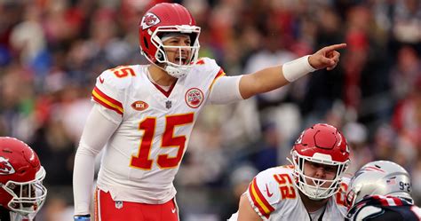 Chiefs' Patrick Mahomes Talks WR Drops amid Criticism of Kadarius Toney ...