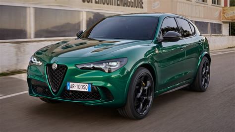 Alfa Romeo presenta Giulia e Stelvio Quadrifoglio 2023