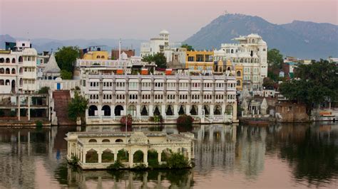 TOP Wedding Hotels in Udaipur District for 2021 | Expedia.co.in