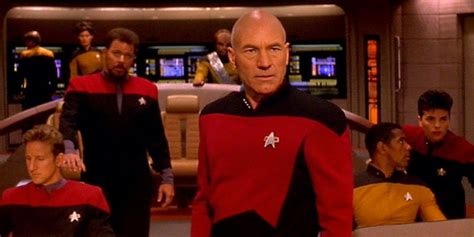 Star Trek Generations: Why Only Some Uniforms Changed To DS9's